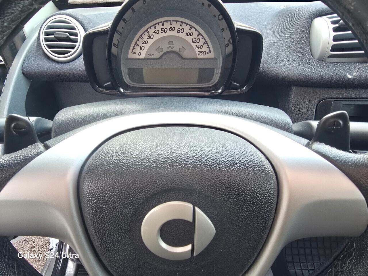 Smart ForTwo 1000 62 kW coupé passion