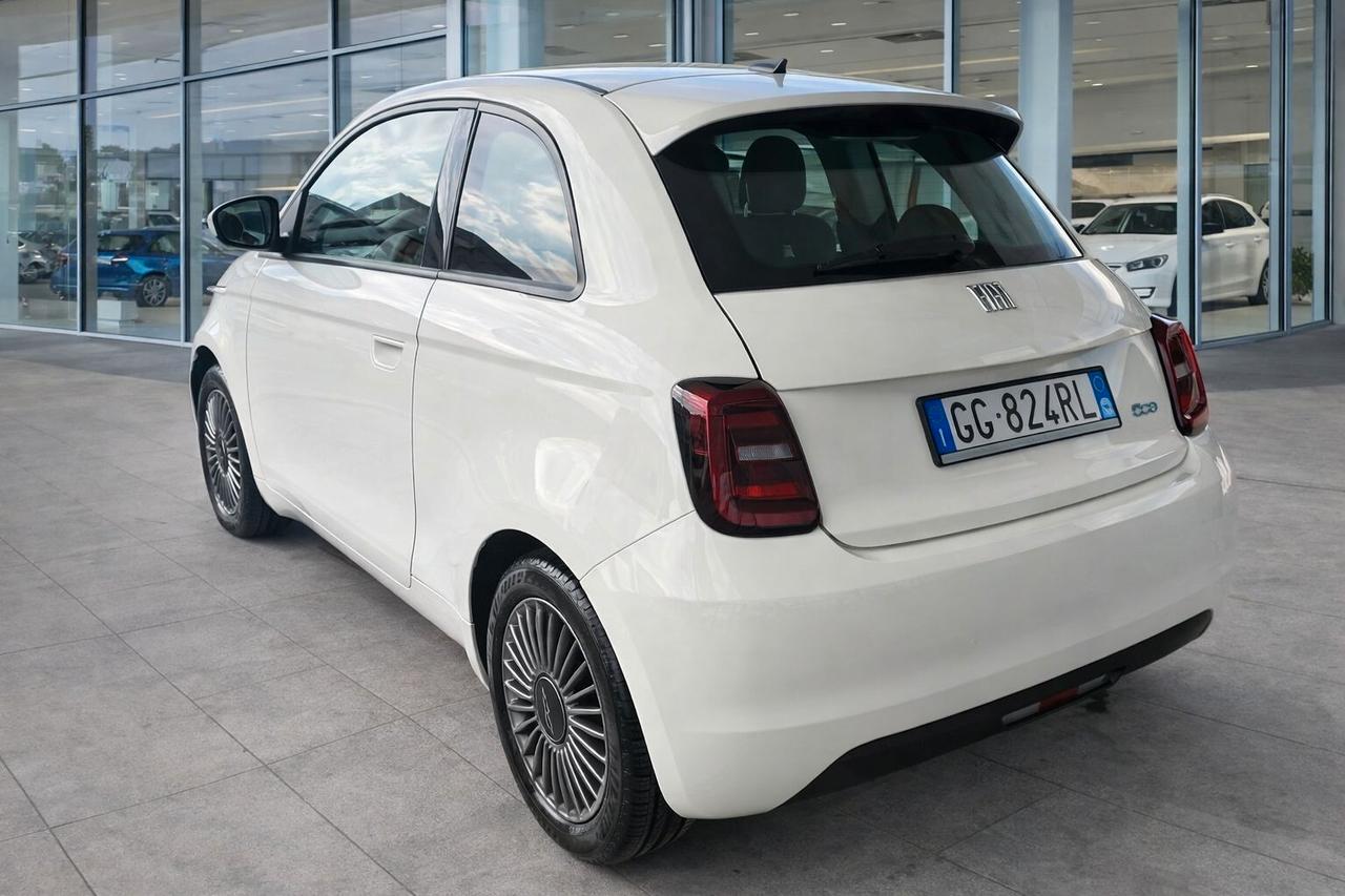 Fiat 500 Elettrica 42 kWh Icon