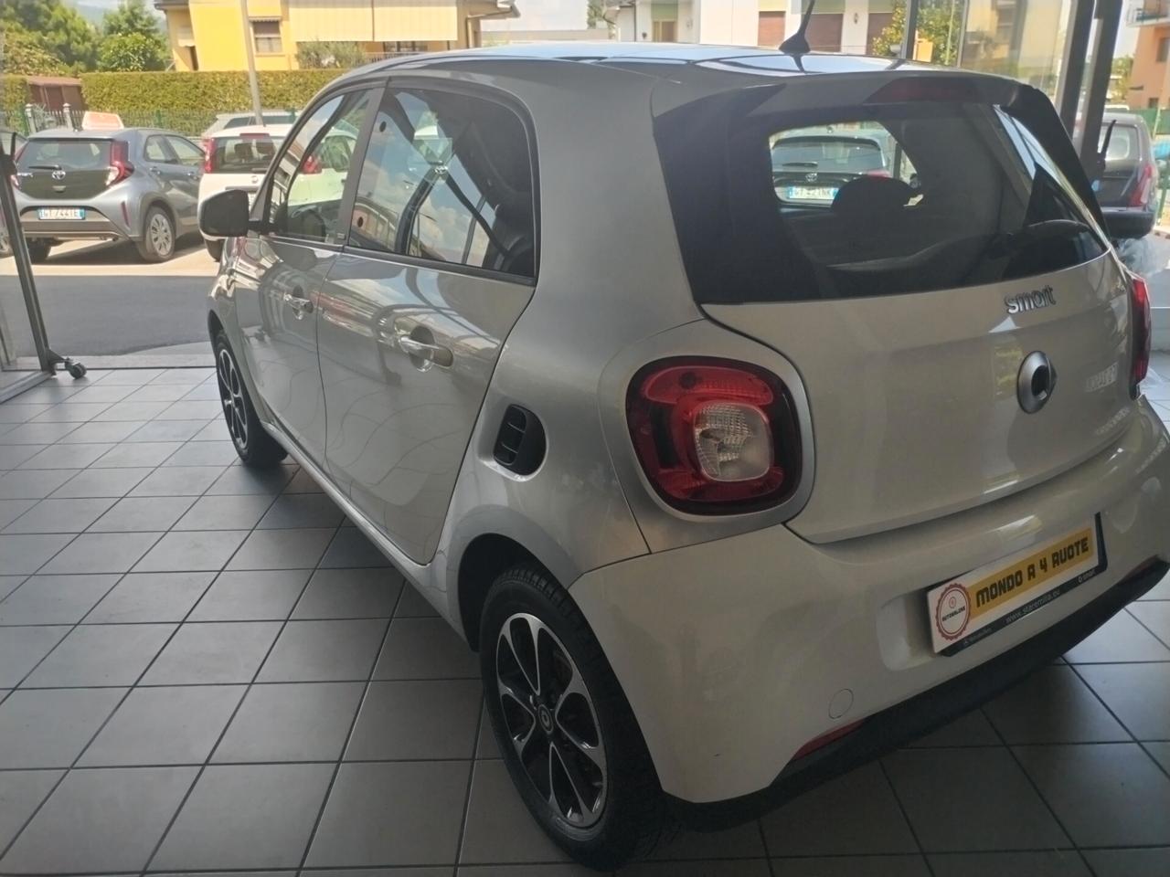 Smart ForFour 70 1.0 Passion