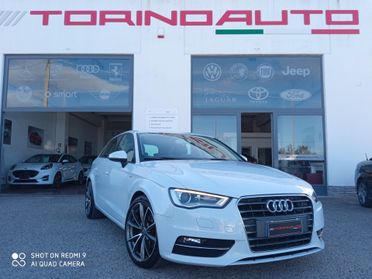 Audi A3 1.6 Tdi 105 CV Ambition allestimento SLine