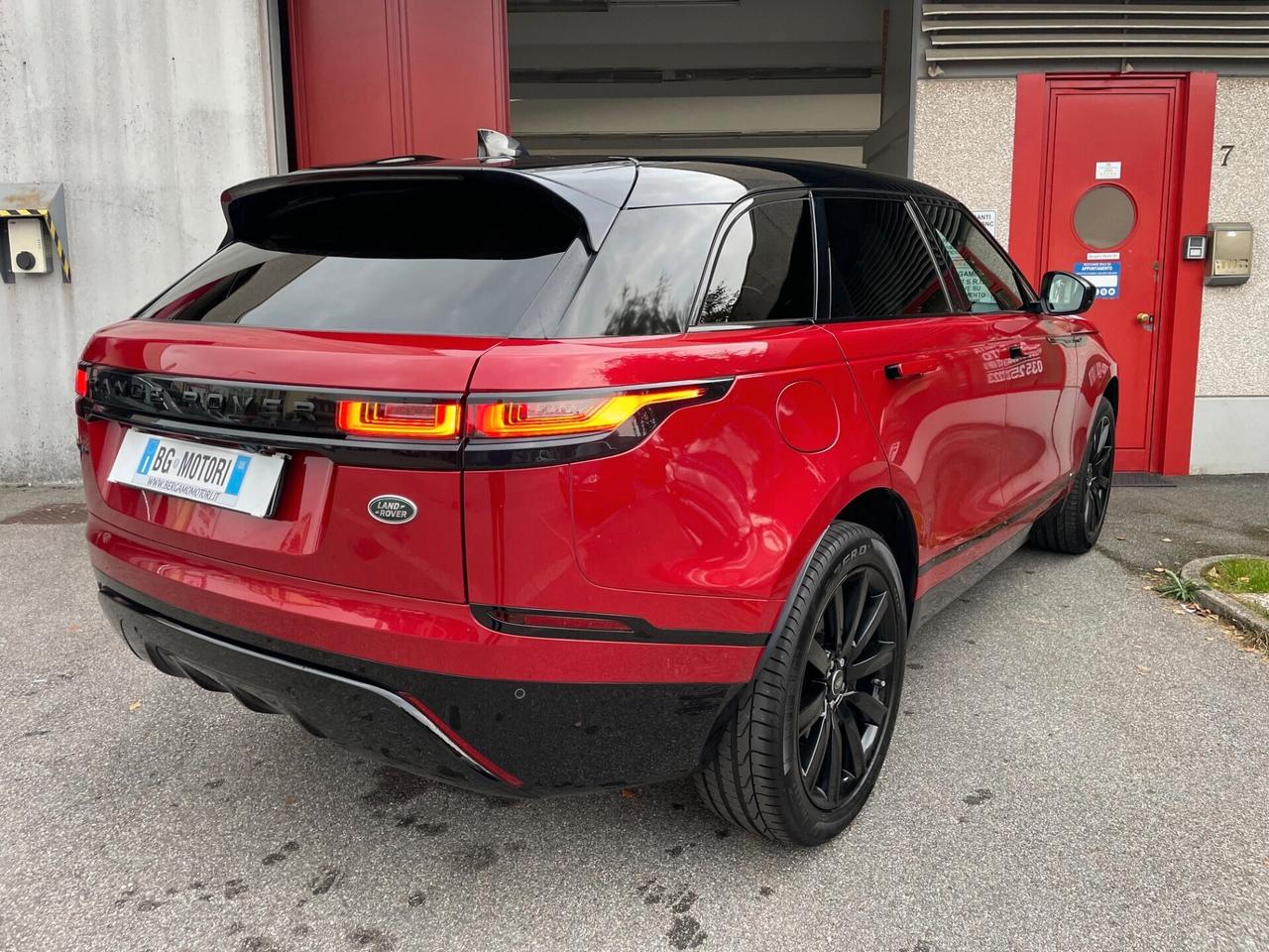 Land Rover Range Velar 2.0 I4 R-Dymanic HSE