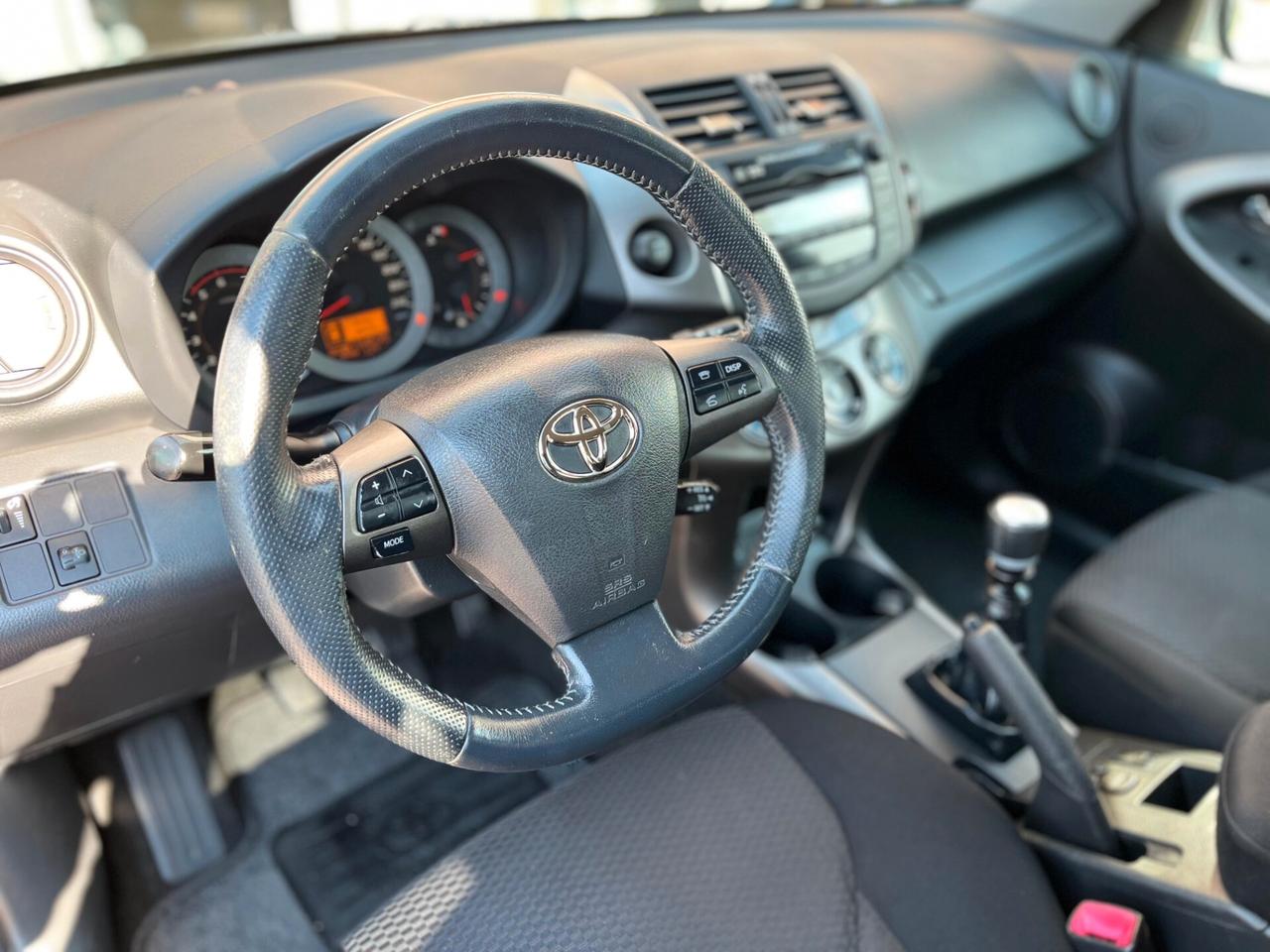 Toyota RAV 4 2.2 D-4D