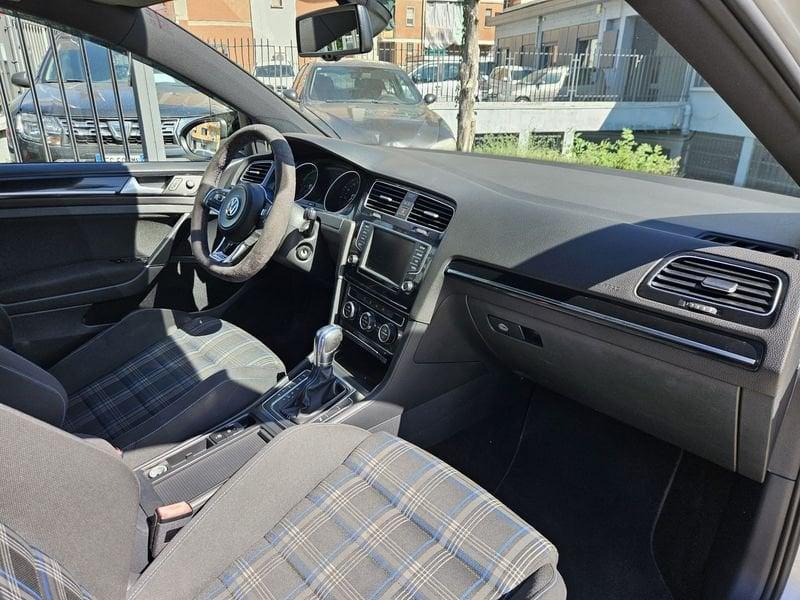 Volkswagen Golf GT 1.4 TSI Plug-In-Hybrid DSG GTE