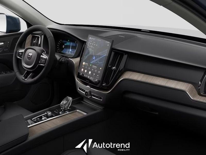 Volvo XC60 T6 350 CV Recharge AWD Plug-in Hybrid automatico Plus Bright