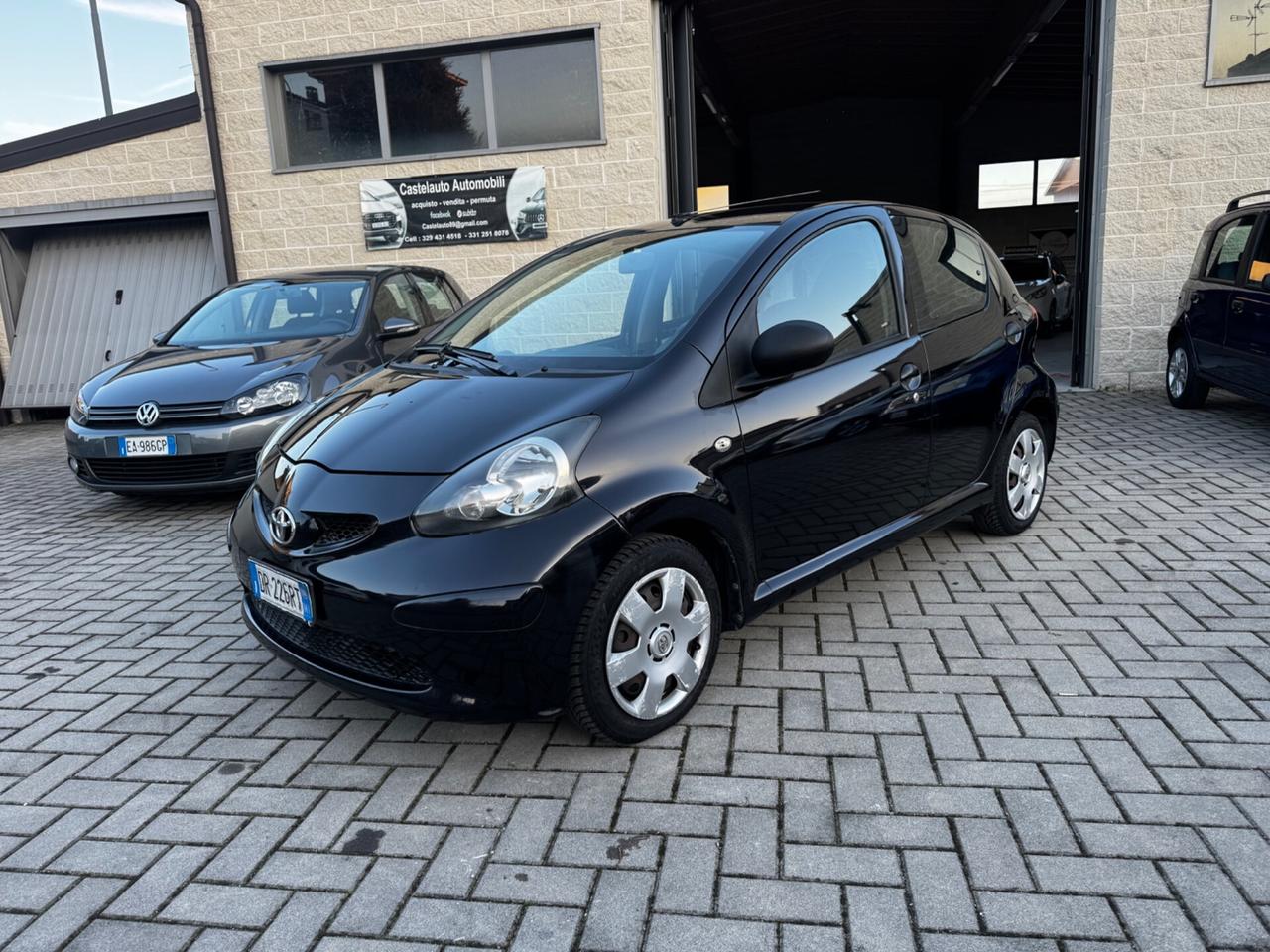 Toyota Aygo 1.0 12V VVT-i 5 porte