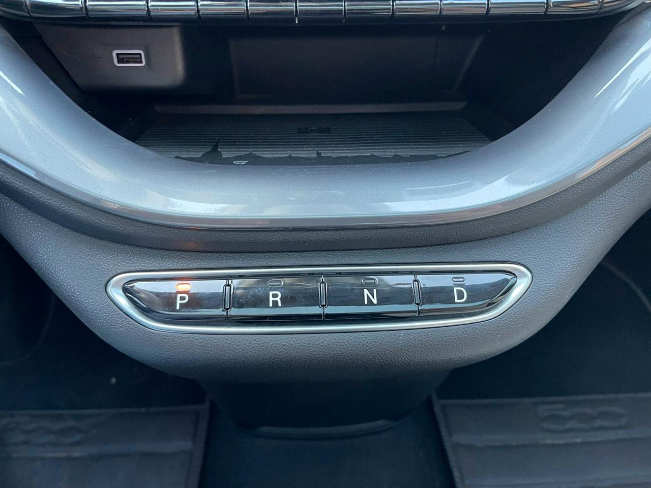 Fiat 500 500e Berlina 42 kWh La Prima by Bocelli