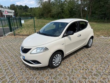 Lancia Ypsilon 1.2 69 CV 5 porte Navi*Aux*Usb