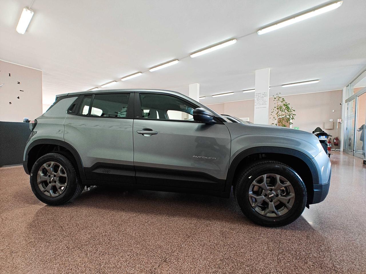 Jeep Avenger 1.2 Turbo 100 CV MHEV Longitude