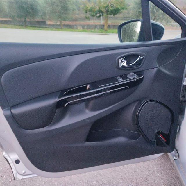 RENAULT Clio 1.5 dCi 8V 75CV 5 porte Live