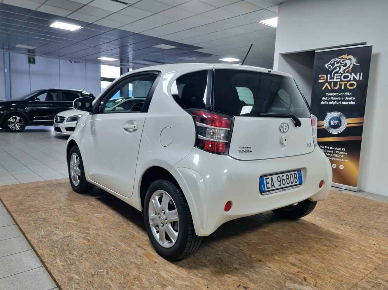 TOYOTA iQ 1.0 VVT 68CV MULTIDRIVE AUTOMATIC