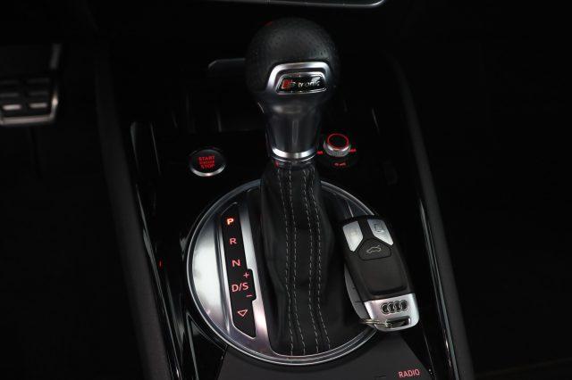 AUDI TT TT Coupé 40 TFSI S tronic