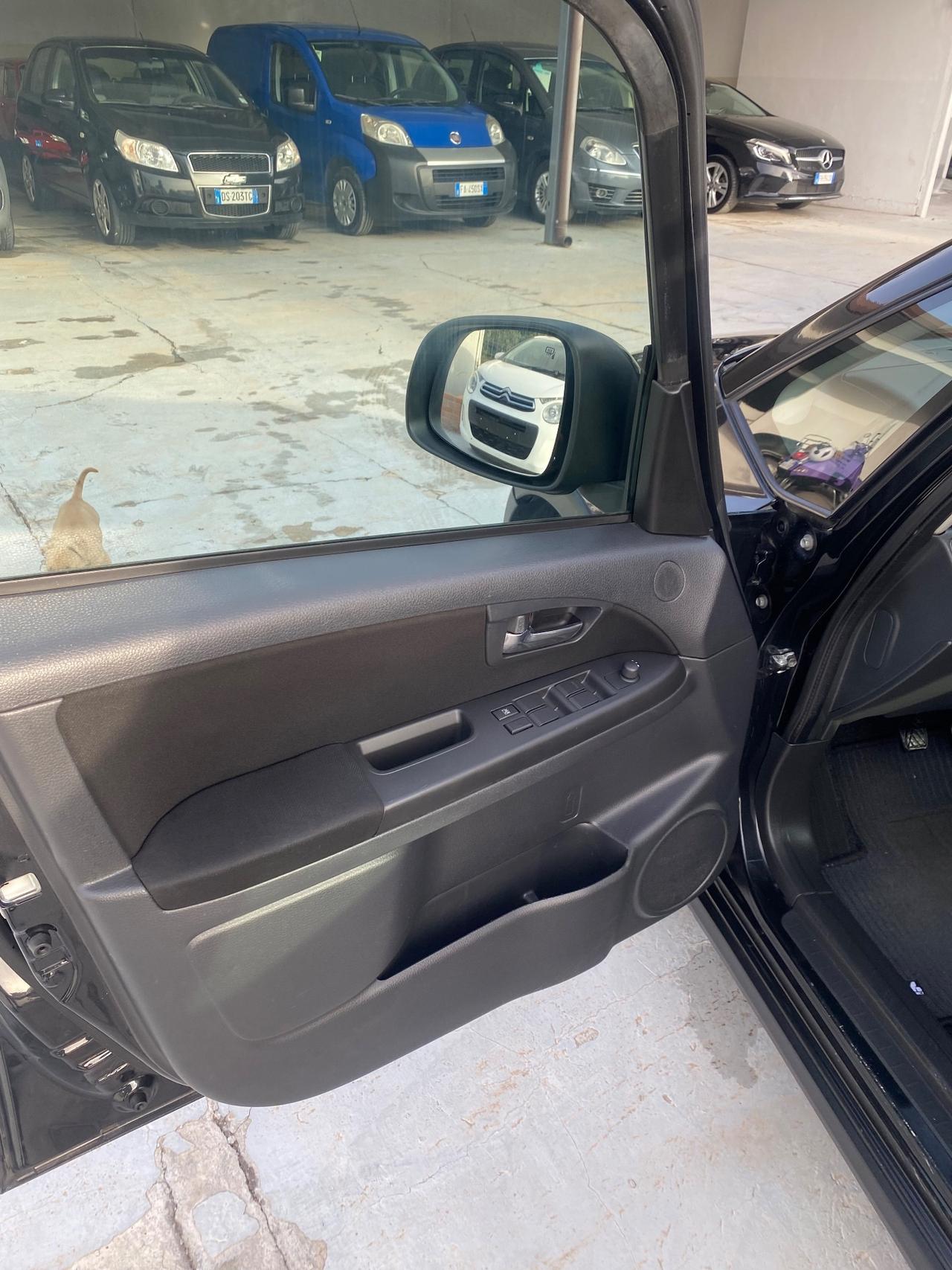 Fiat Sedici 2.0 MJT 16V DPF 4x2 Emotion