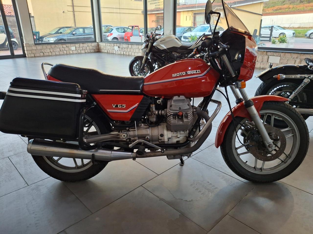 Moto Guzzi V 65 V65