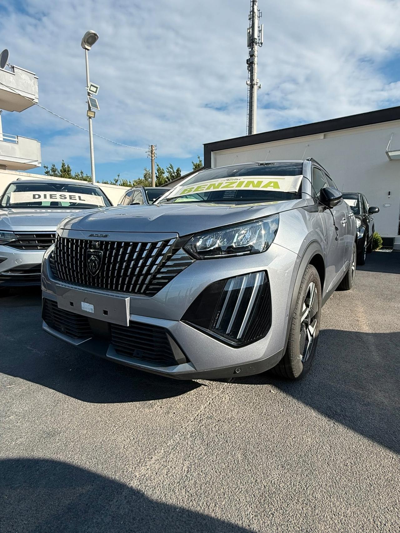 Peugeot 2008 PureTech 100 S&S Allure 04/2025