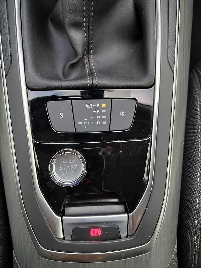 Peugeot 308 1.5 BlueHDI Allure 130 EAT8