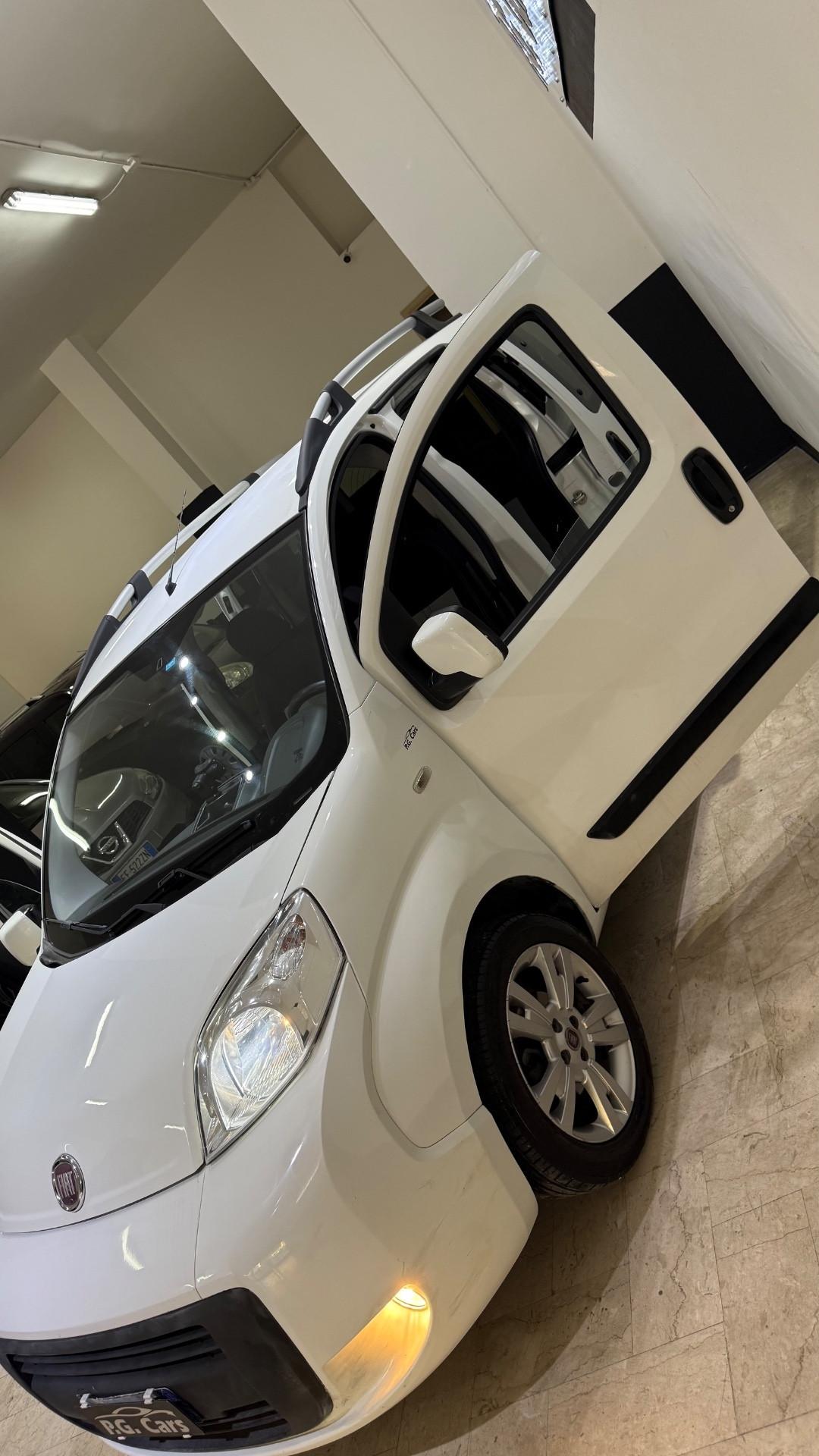 Fiat Qubo 1.3 MJT 75 CV Trekking