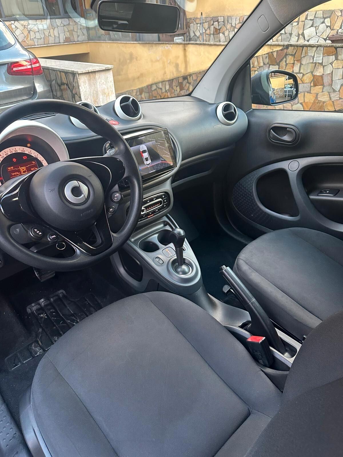 Smart ForTwo 0.9 Turbo Basis Standard