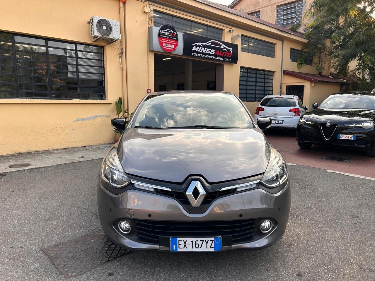 Renault Clio Anno 2015 1.2 Benz/GPL 5 porte C.D.F.