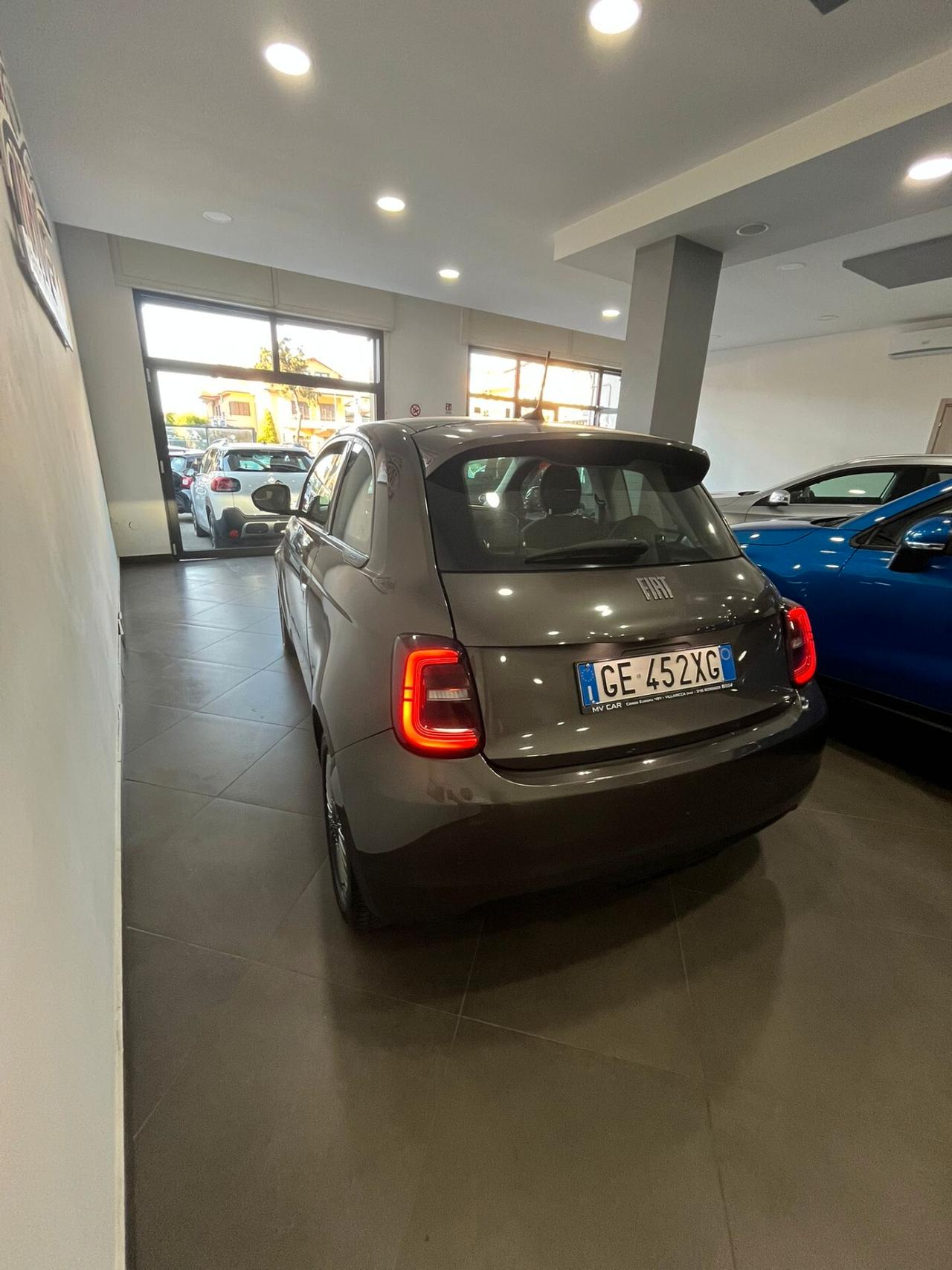 Fiat 500 500e Berlina 42 kWh Icon
