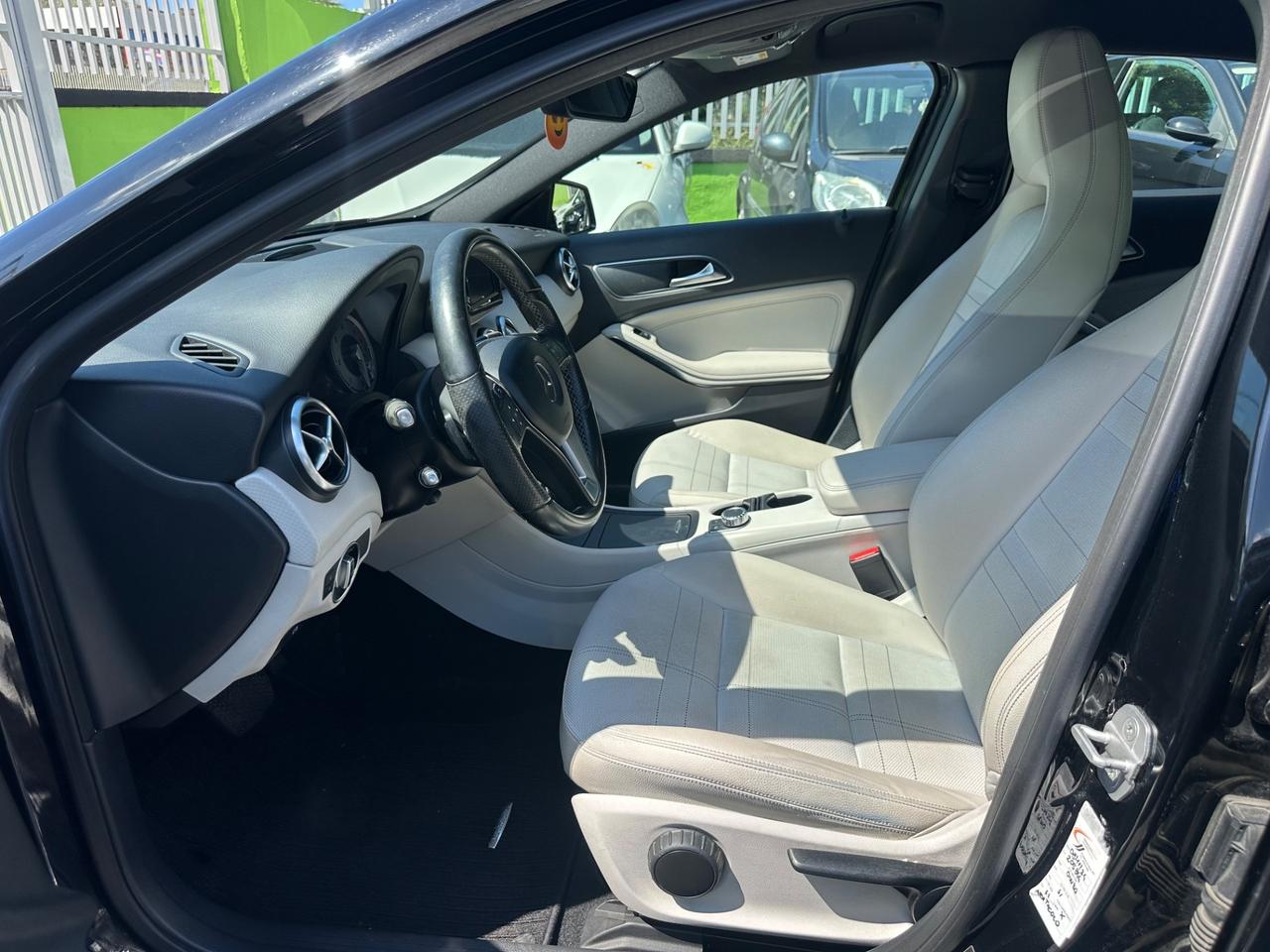 Mercedes-benz A 180 160 CDI Dark Night Edition 2014