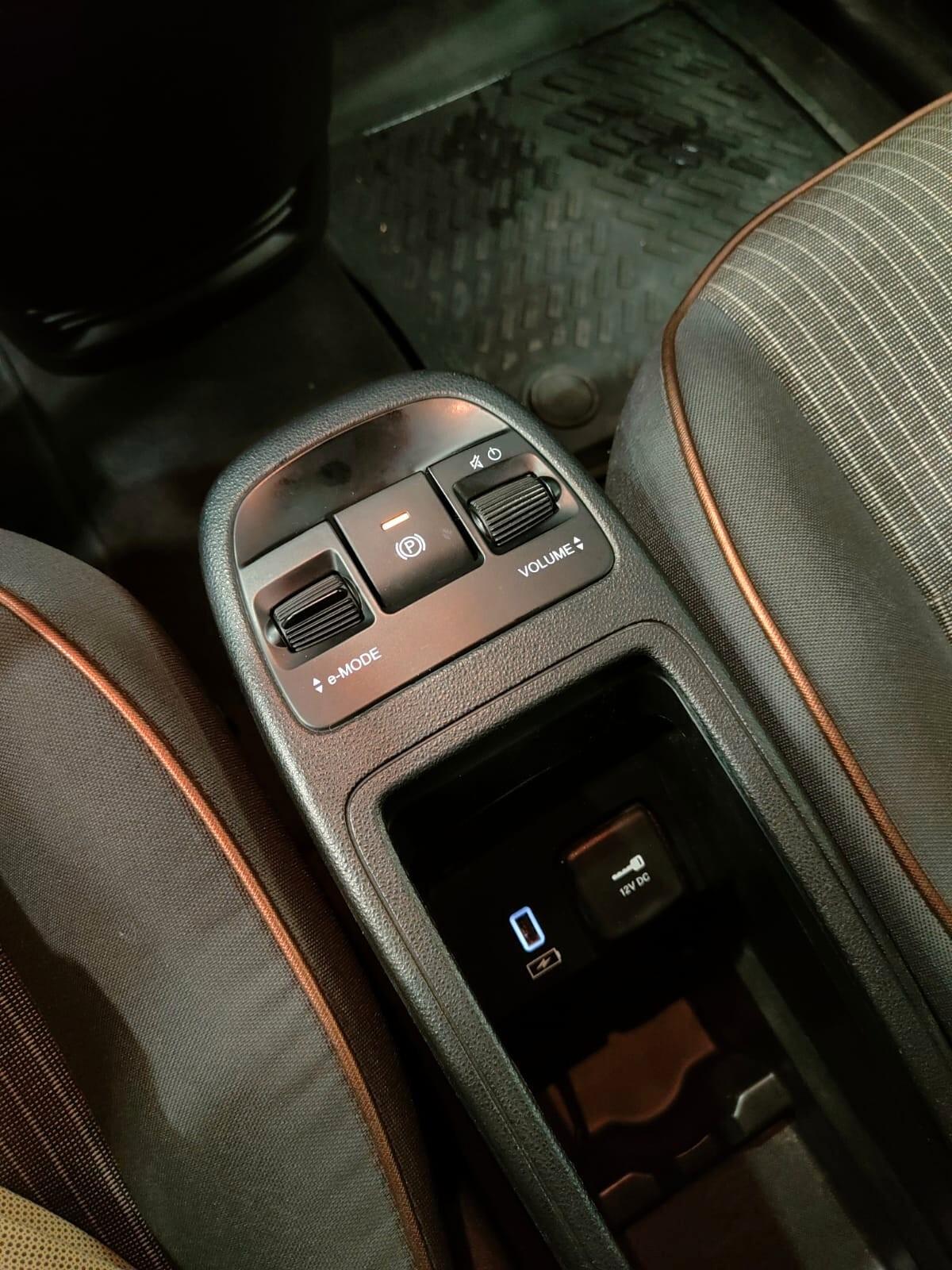 Fiat 500e Berlina 42 kWh La Prima