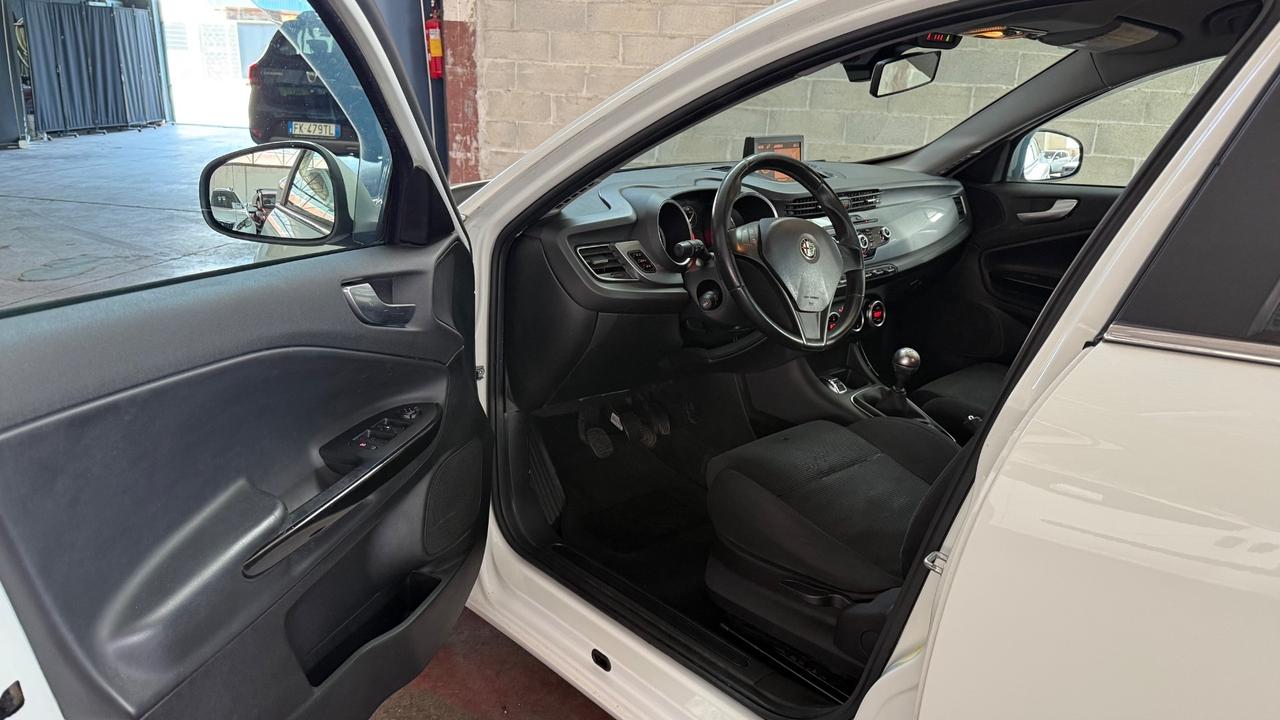 Alfa Romeo Giulietta 1.6 JTDm-2 105 CV Exclusive