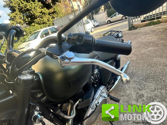 TRIUMPH Bonneville T100 986 MF Steve MC Queen number 698 limited edition