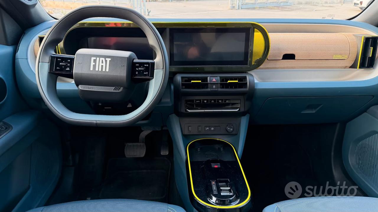 Fiat Grande Panda 1.2 hybrid La Prima
