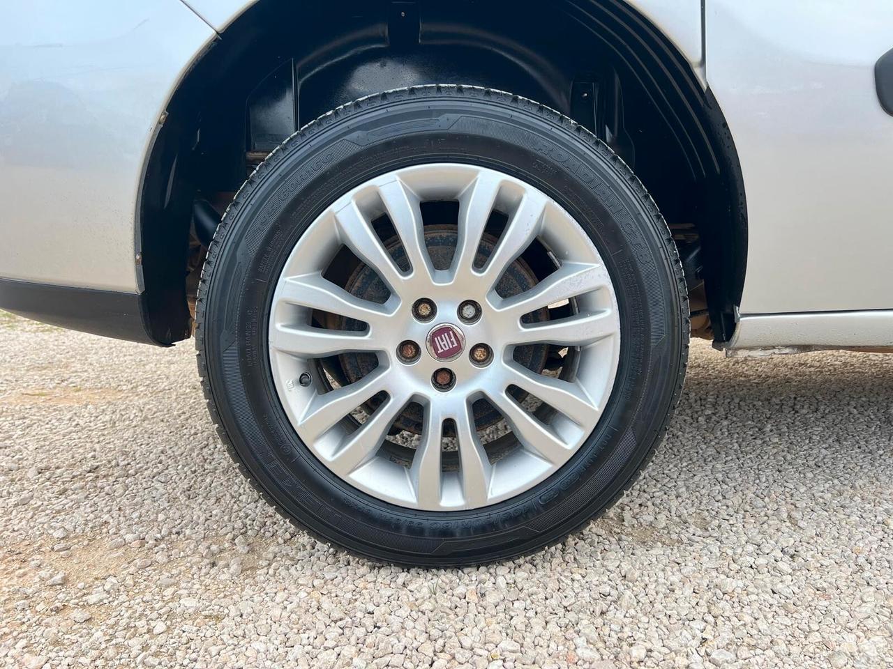Fiat Doblo 2.0 mjt 5 posti autovettura