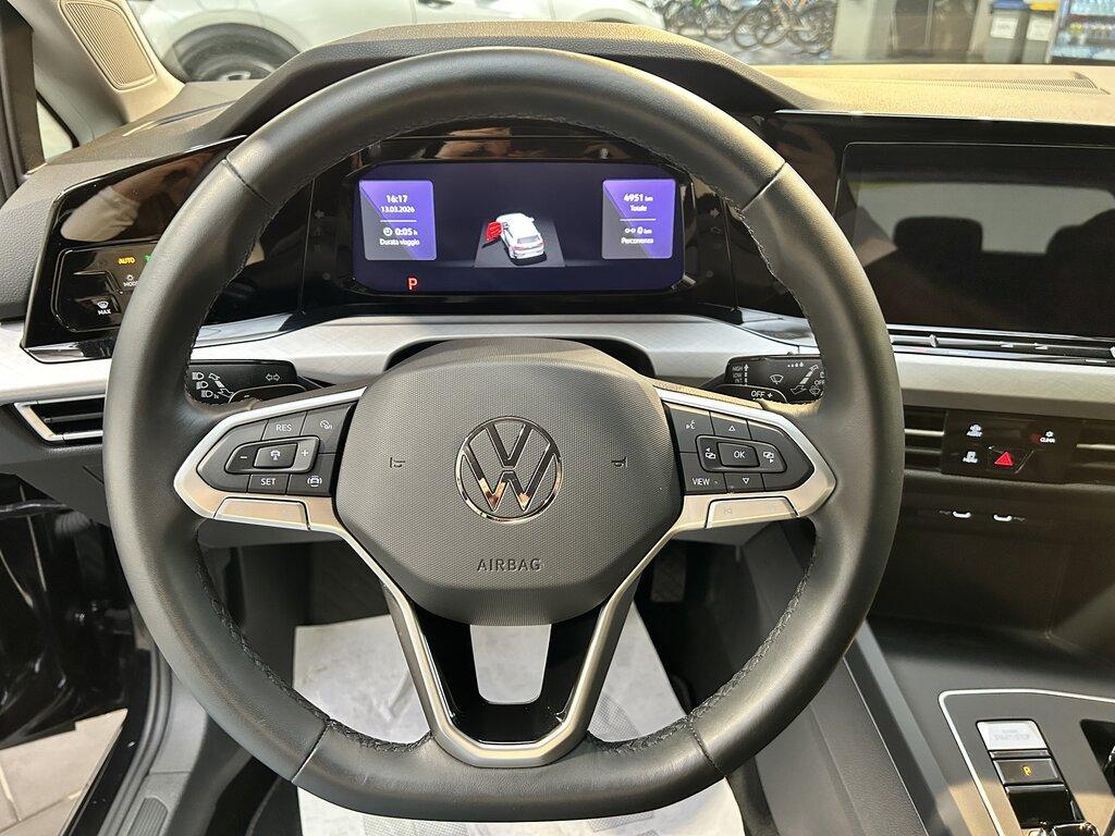Volkswagen Golf 1.0 eTSI EVO Life DSG