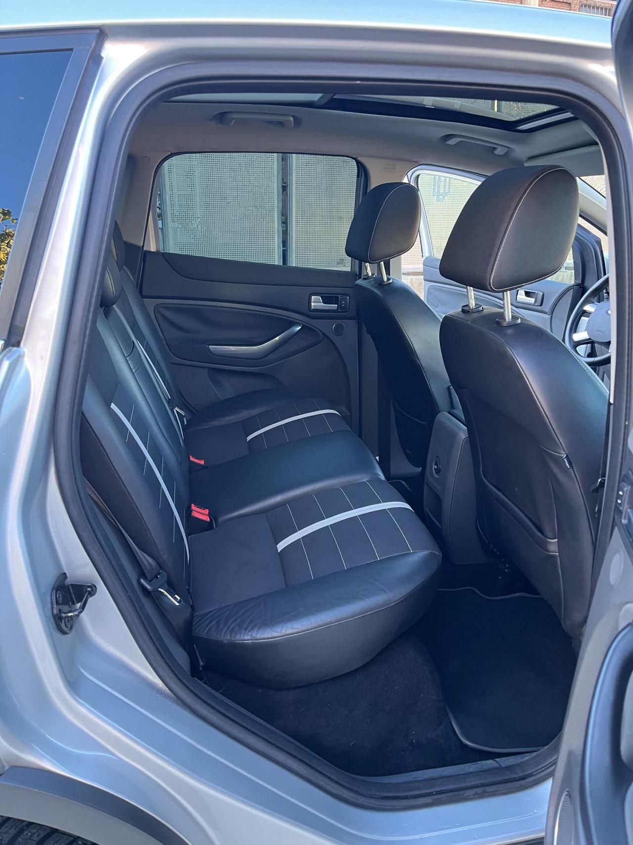 Ford Kuga 2.0 TDCi 163 CV 4WD Powersh. Individual DPF