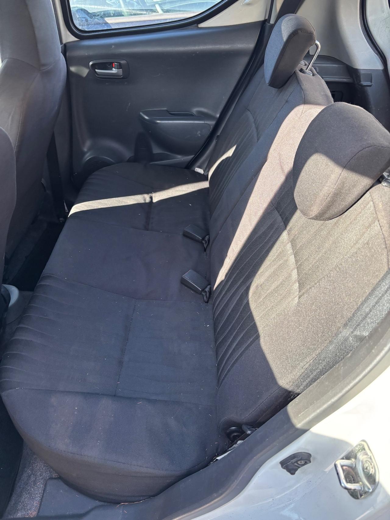 Nissan Pixo 1.0 5 porte GPL Eco Active neo patentato