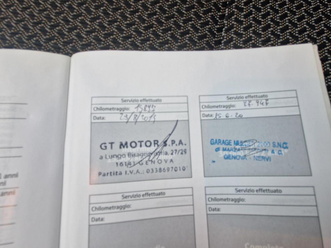 Toyota Yaris 1.4 D-4D 5 porte Lounge