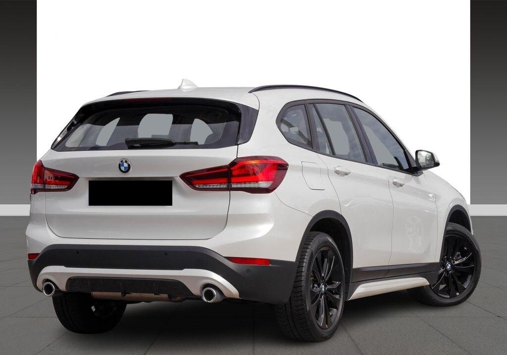 BMW X1 1.8 D VARI COLORI ACCESSORI AZIENDALI