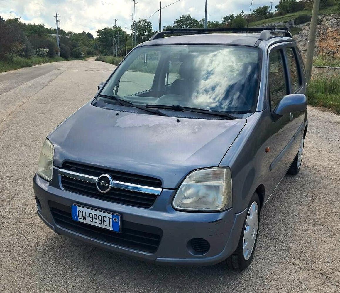 Opel Agila 1.2 16V Club