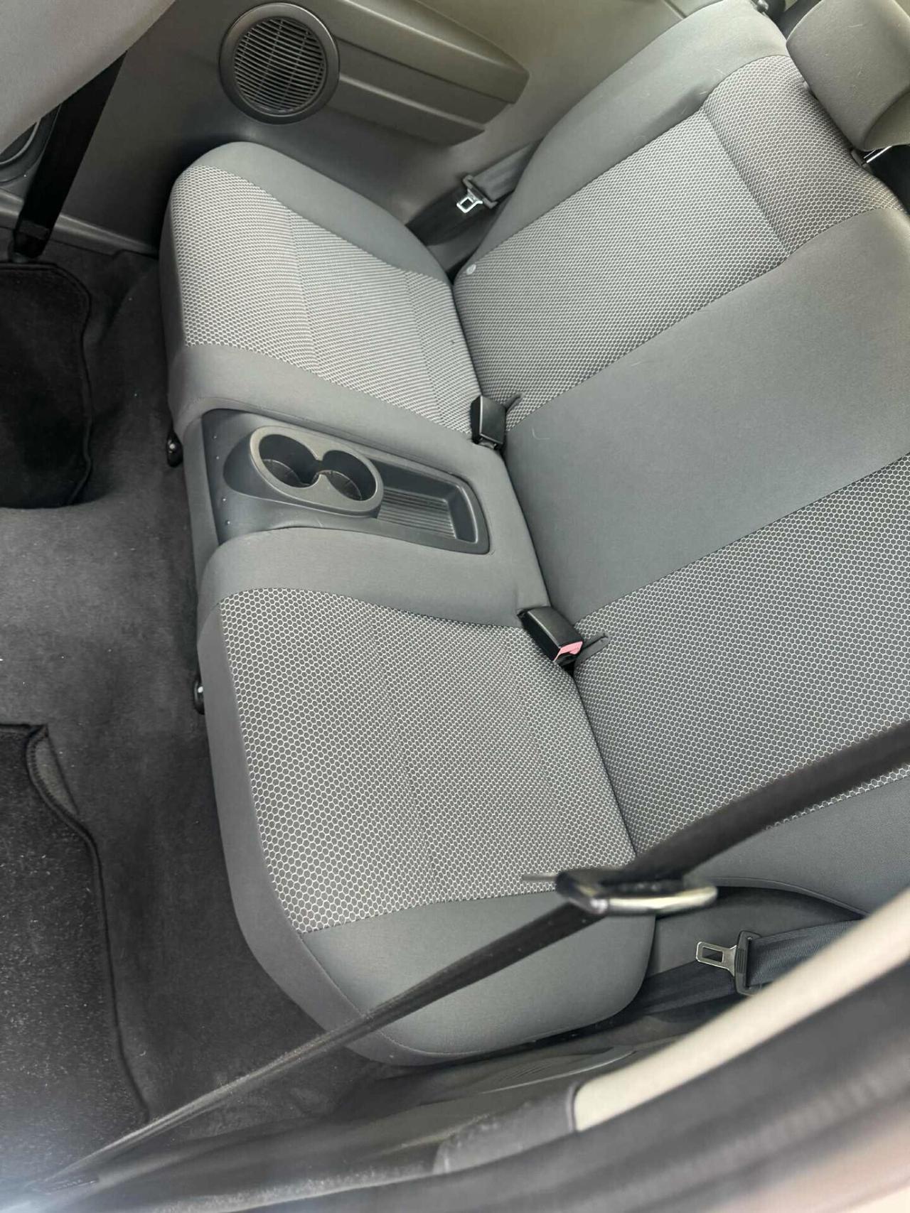 Volkswagen Fox Anno 2008 1.4 Benz/GPL