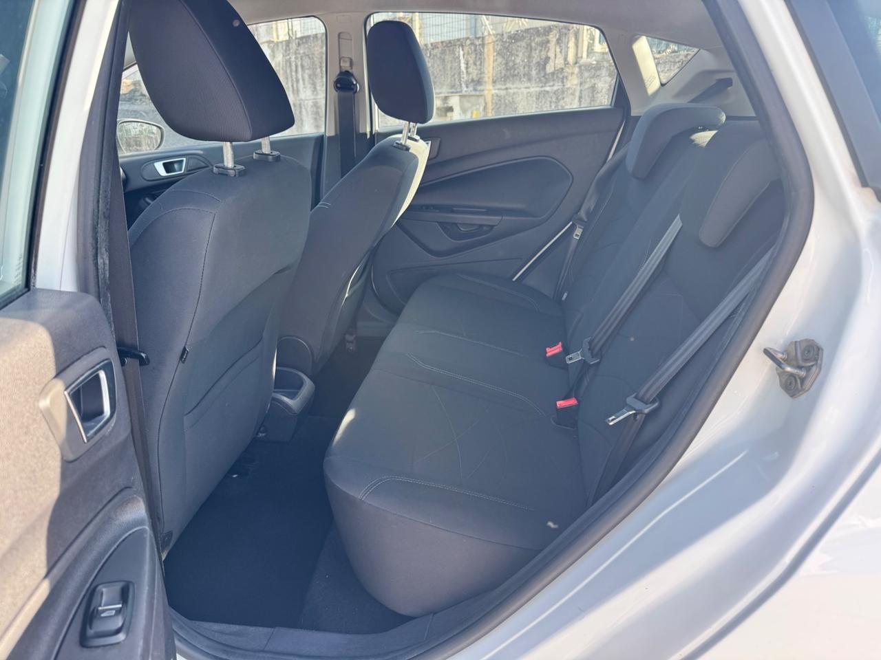Ford Fiesta 1.5 TDCi 75CV 5 porte Business