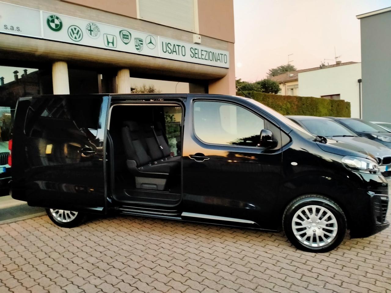 Opel ZAFIRA LIFE 2.0D 146CV L3 LUNGO/9 POSTI/DOPPIA PORTA/AT8 MY21