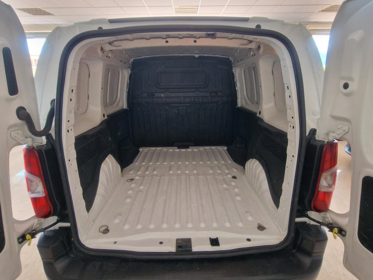 Opel Combo Cargo 1.5 diesel 10Q