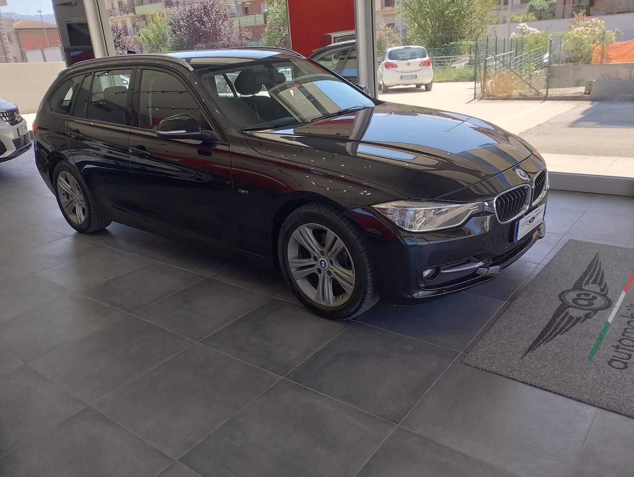 Bmw 318 MODELLO SPORT CAMBIO AUTOMATICO