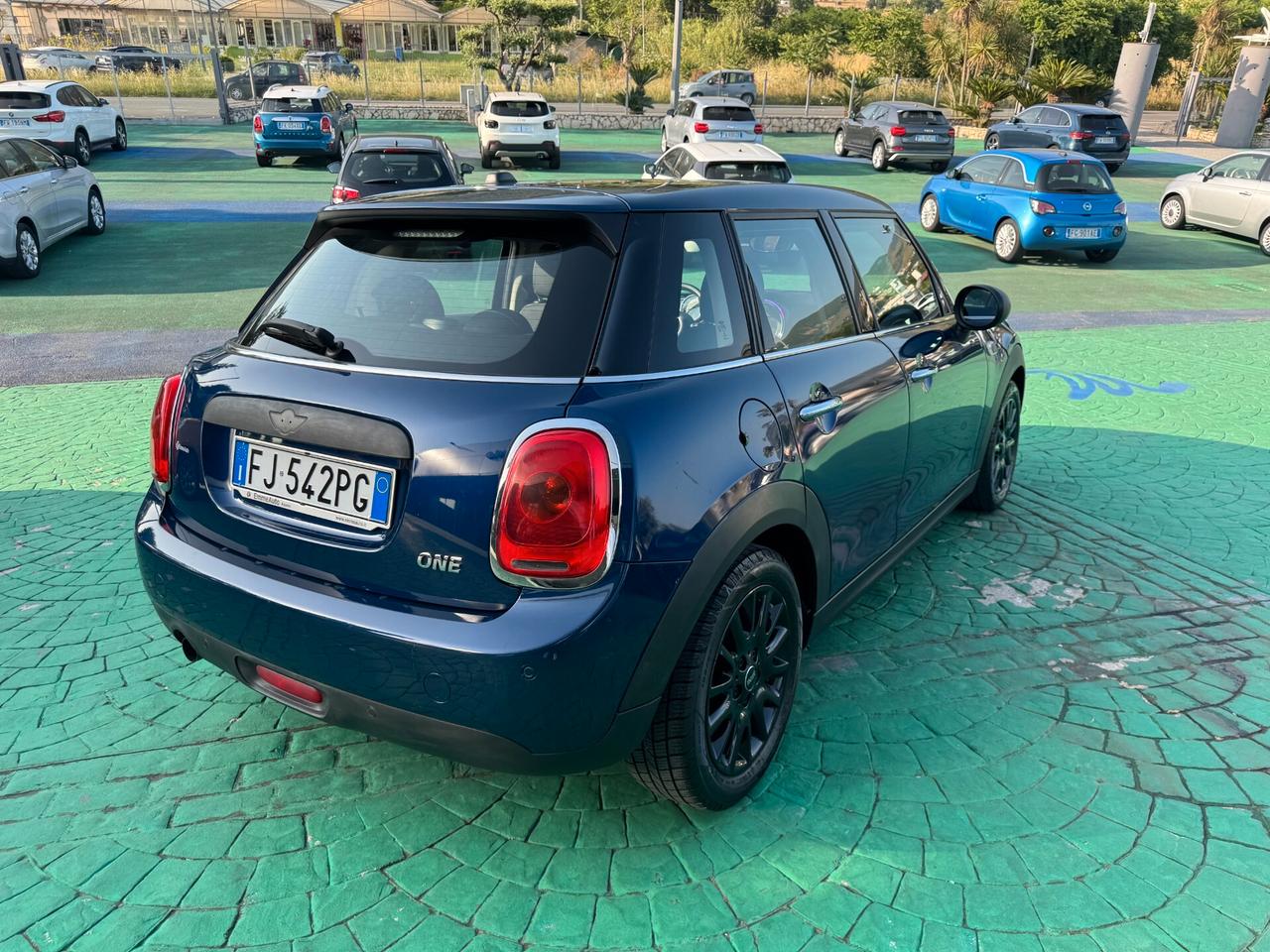 Mini Mini 1.2 One