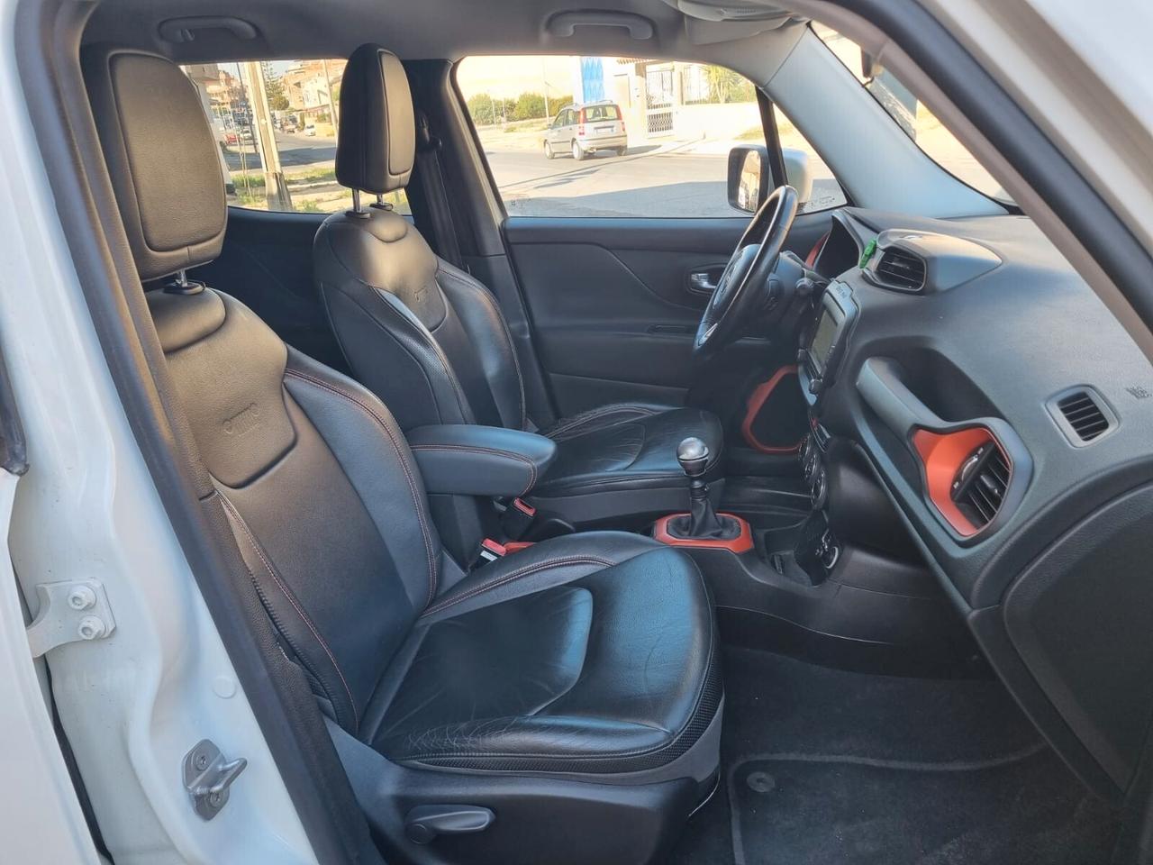 Jeep Renegade 1.6 Mjt 120 CV Opening Edition
