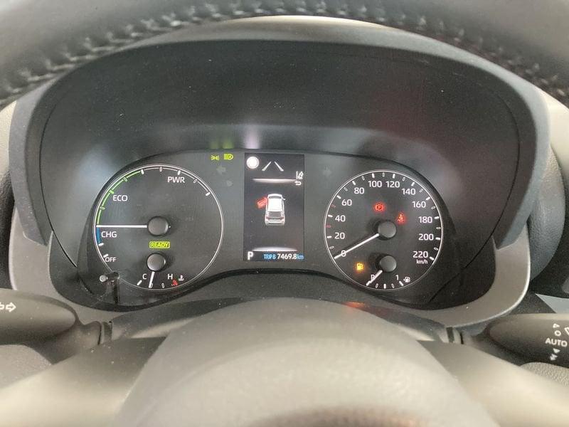 Toyota Yaris Hybrid Active MY22