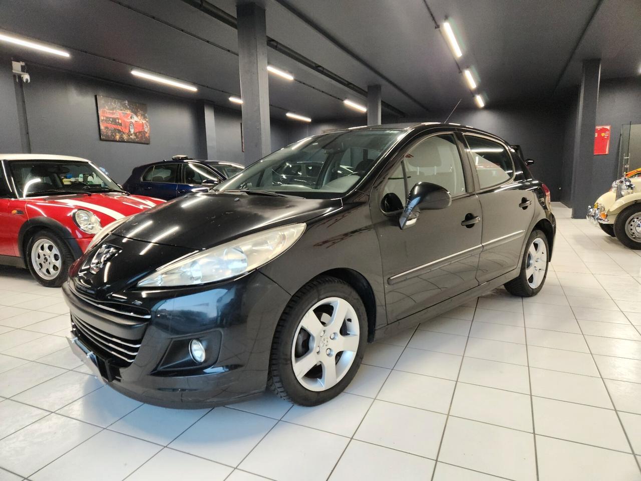 Peugeot 207 1.6 HDi 90CV 5p. XS