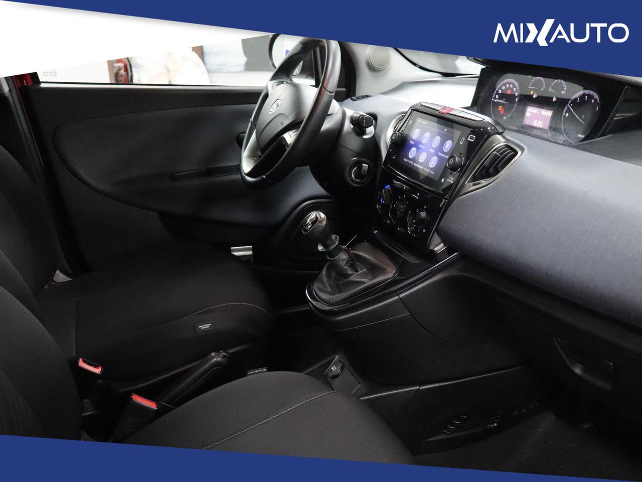 Lancia Ypsilon 1.0 Firefly Hybrid UnYca Ecochic