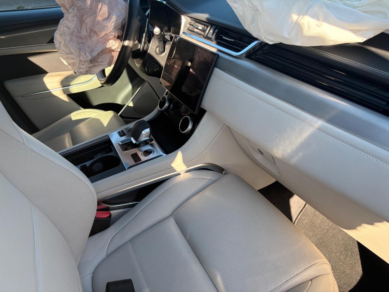 Jaguar F-Pace Incidentata