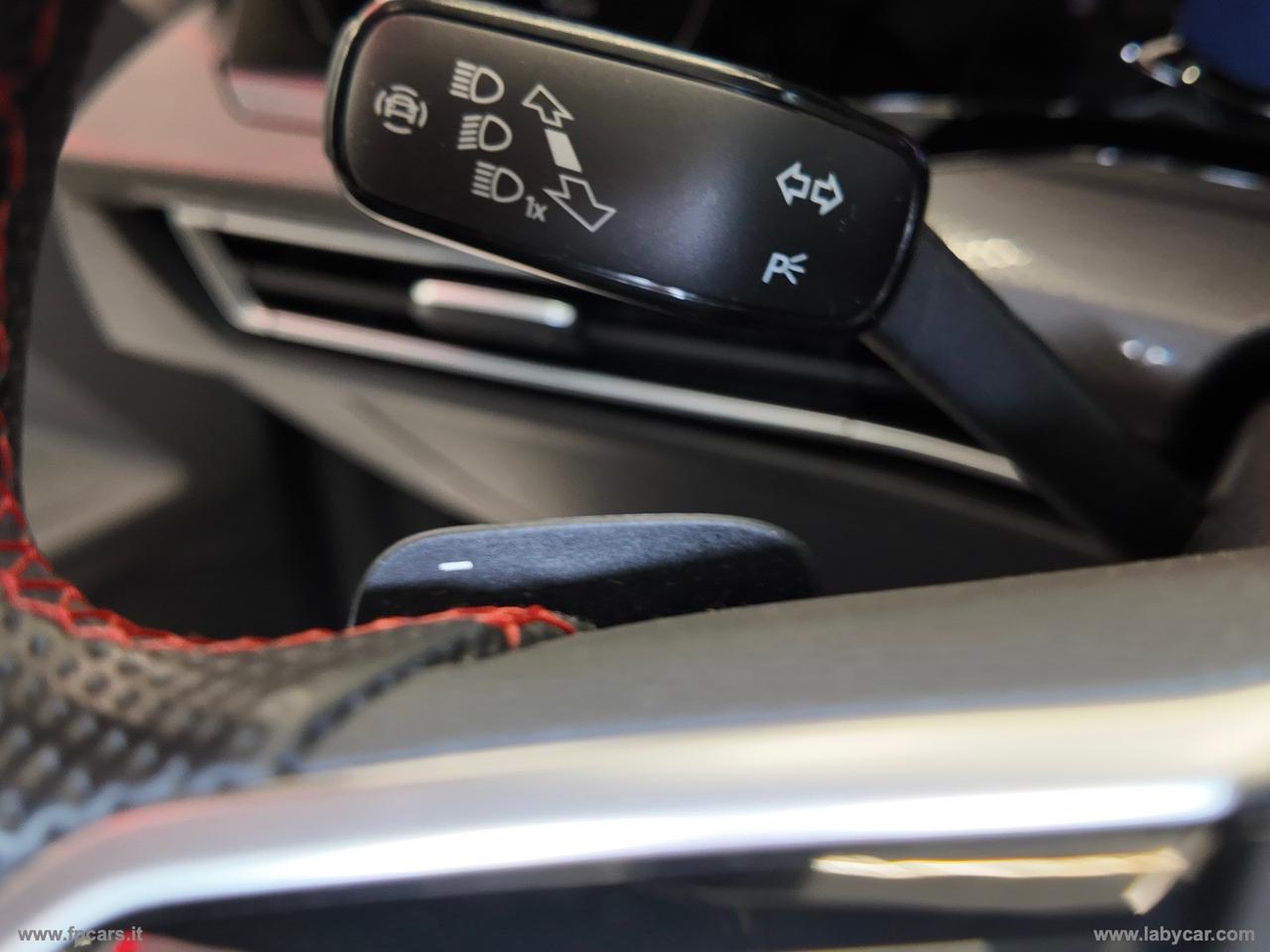 VOLKSWAGEN Golf 2.0 TSI GTI DSG TETTO APRIBILE