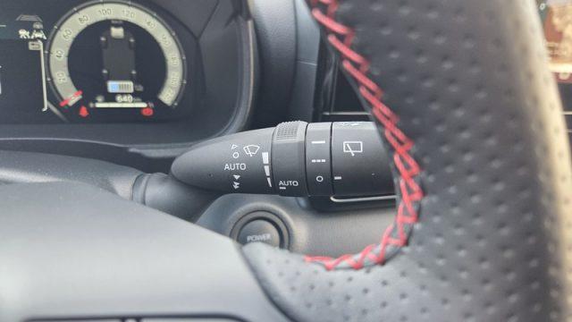 TOYOTA Yaris 1.5 130 Hybrid 5 porte GR Sport PERMUTE OK NEOPAT.