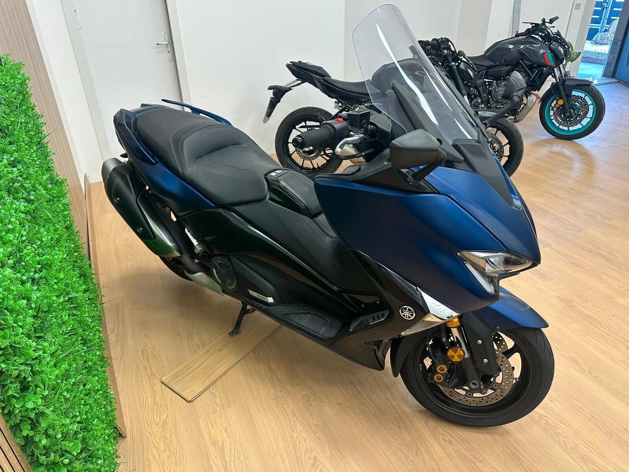 YAMAHA TMAX T MAX T-MAX 530 DX 2019 - DA 129€ AL MESE