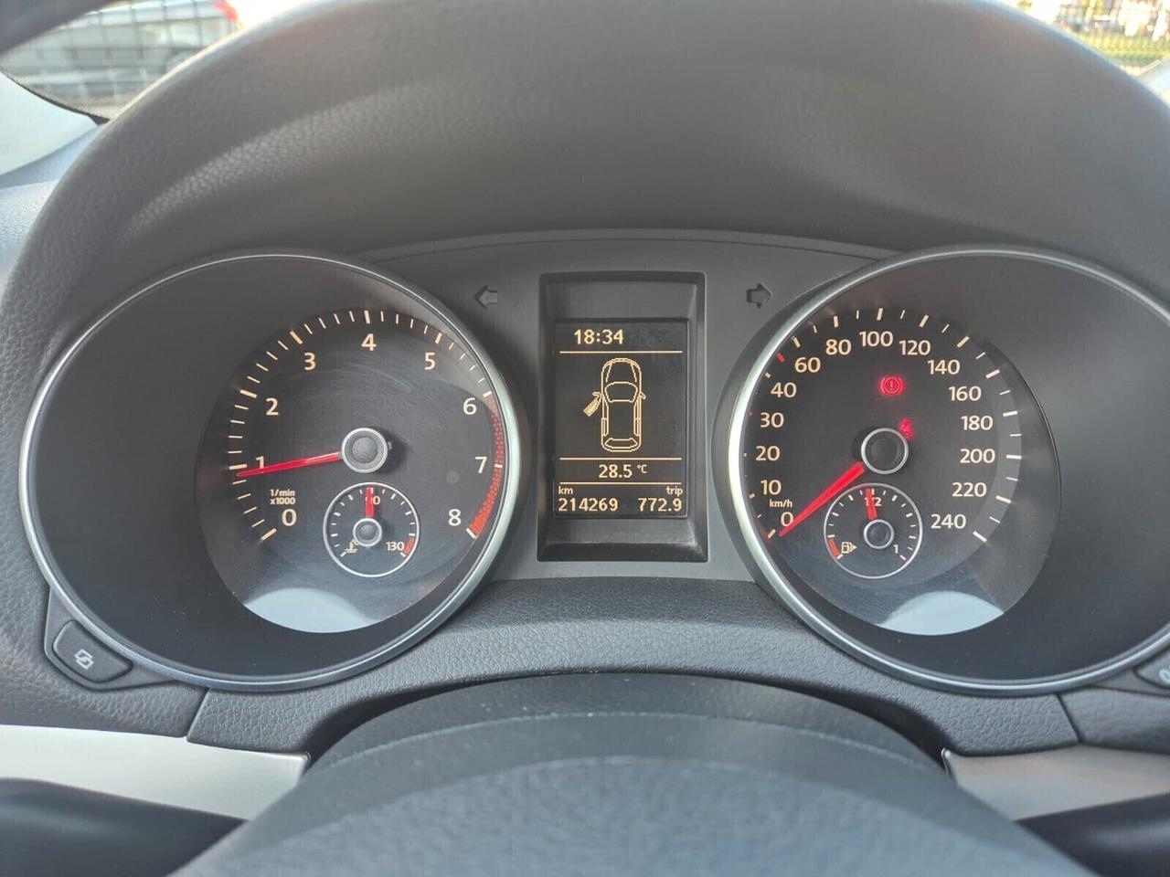 VW Golf 1.6 Highline BFuel E5A-Scad. GPL '30!!!